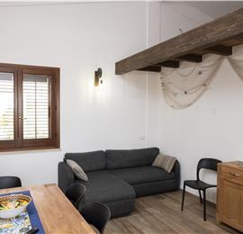 3 bedroom villa with pool & sea views, Cornino, sleeps 6-7